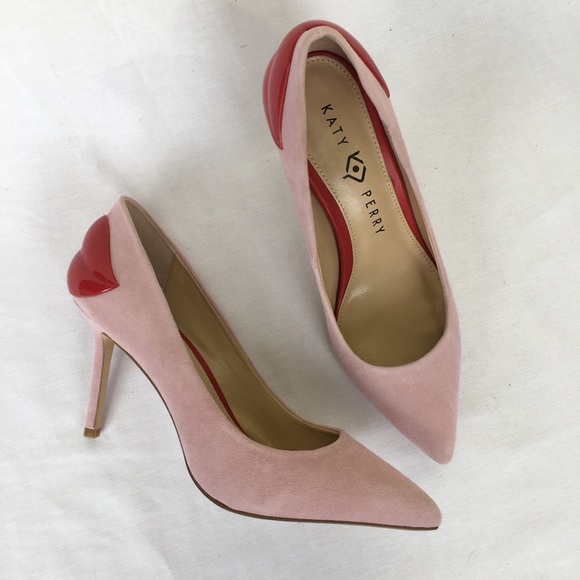Katy Perry Collections Shoes - NWOT! Katy Perry Lip High Heels! 👠👠